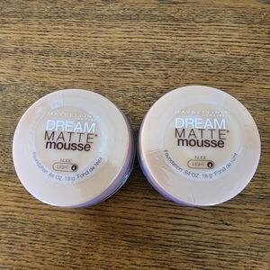 Maybelline Dream Matte Mousse Foundation